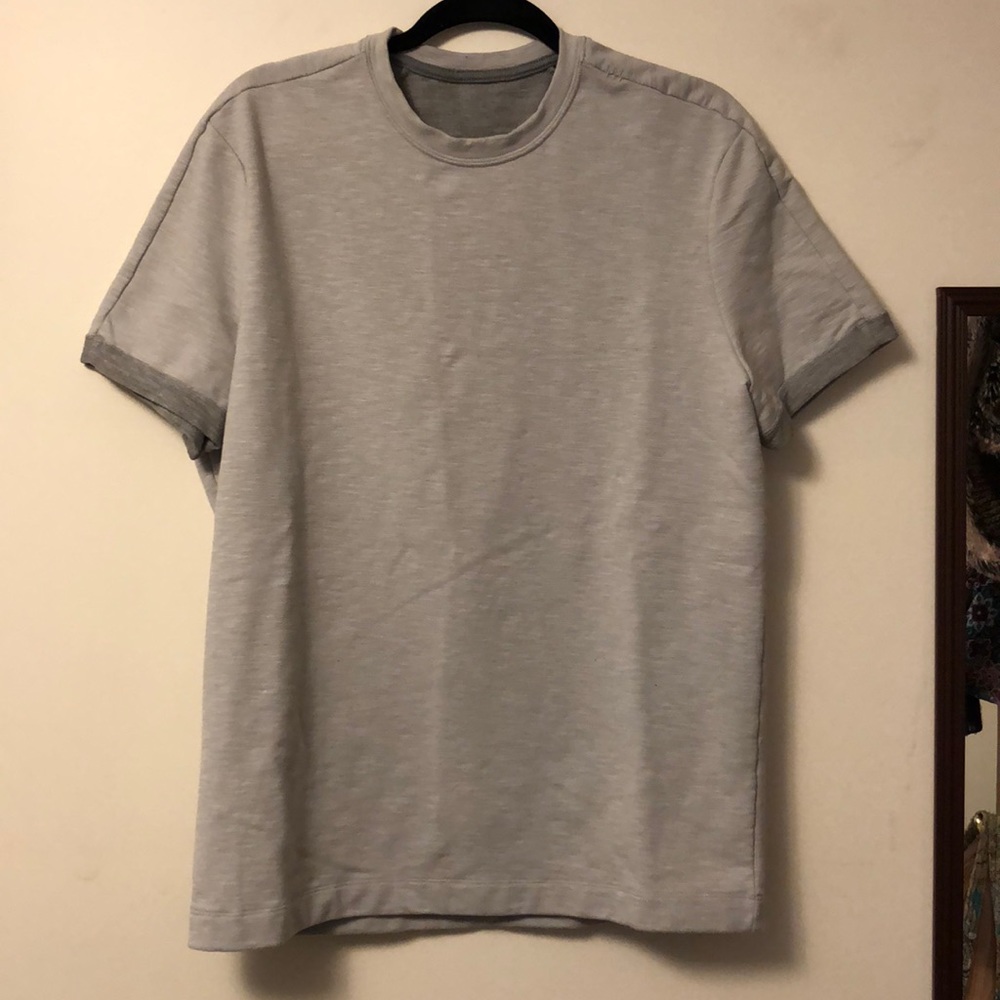 Lululemon Sweatshirt T-shirt